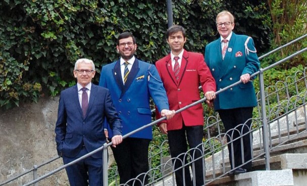 OK Präsident Leo Müller mit den Vereinspräsidenten