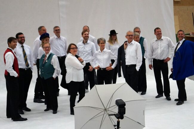 Das 16-köpfige Organsiationskomitee des Luzerner Kantonal Musiktag Ruswil 2023