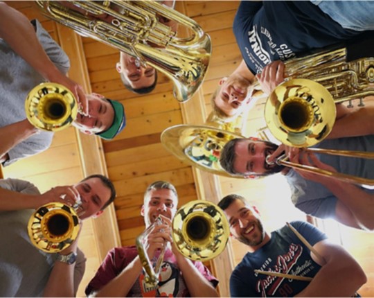 Unterhaltung Sonntag 11. Juni: 7Sieche so heisst die Band, welche im Festzelt am Musiktag Ruswil spielt