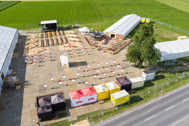 Herrliche Ansicht auf das eingerichtete Festgelände für den Musiktag Ruswil.