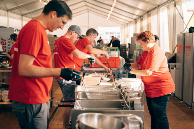 Helferinnen und Helfer am Luzerner Kantonal Musiktag Ruswil