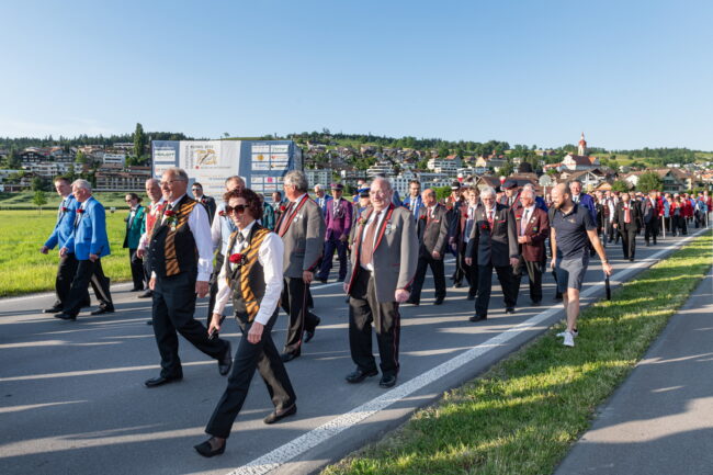 Veteranenehrung des LKBV am Luzerner Kantonal Musiktag Ruswil