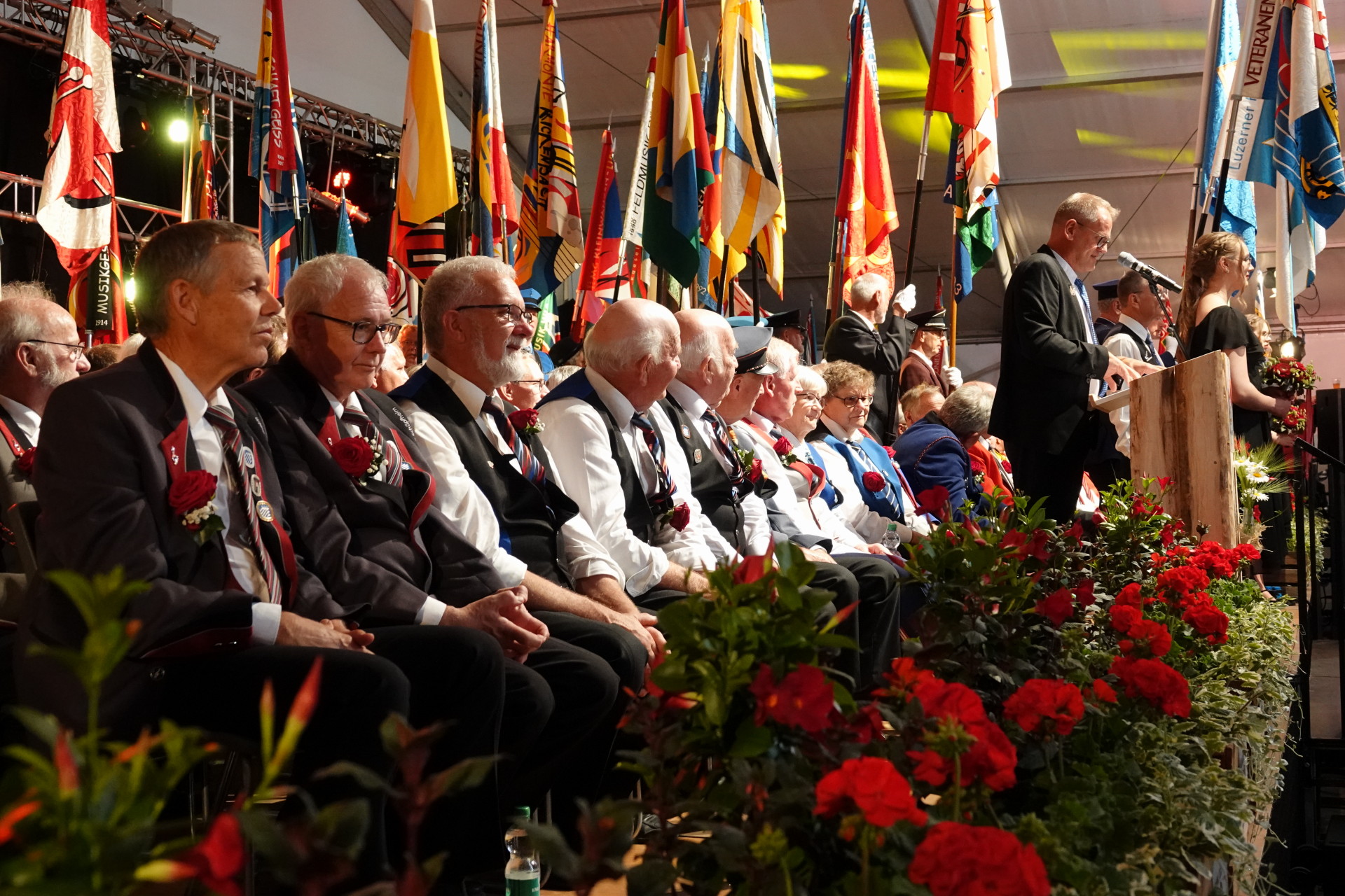 Veteranenehrung des LKBV am Luzerner Kantonal Musiktag Ruswil